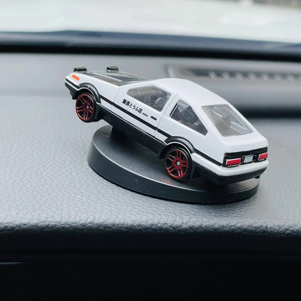 Drifting Dashboard Toy Car – Dynamic Dashboard Decoration for Car Enthusiasts